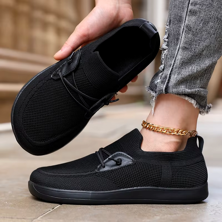 Aira Mesh Sneaker