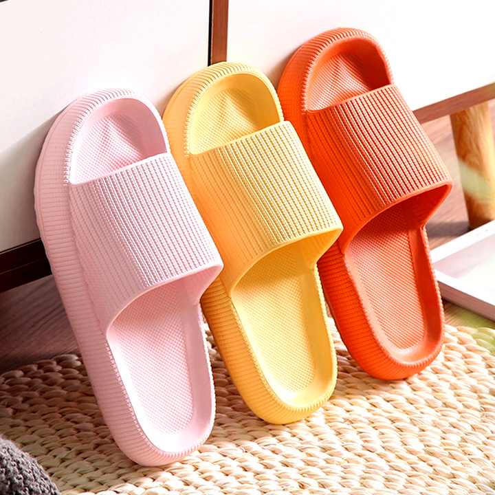 Pluff Cloud Slippers