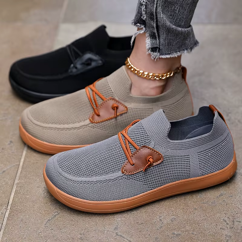 Aira Mesh Sneaker