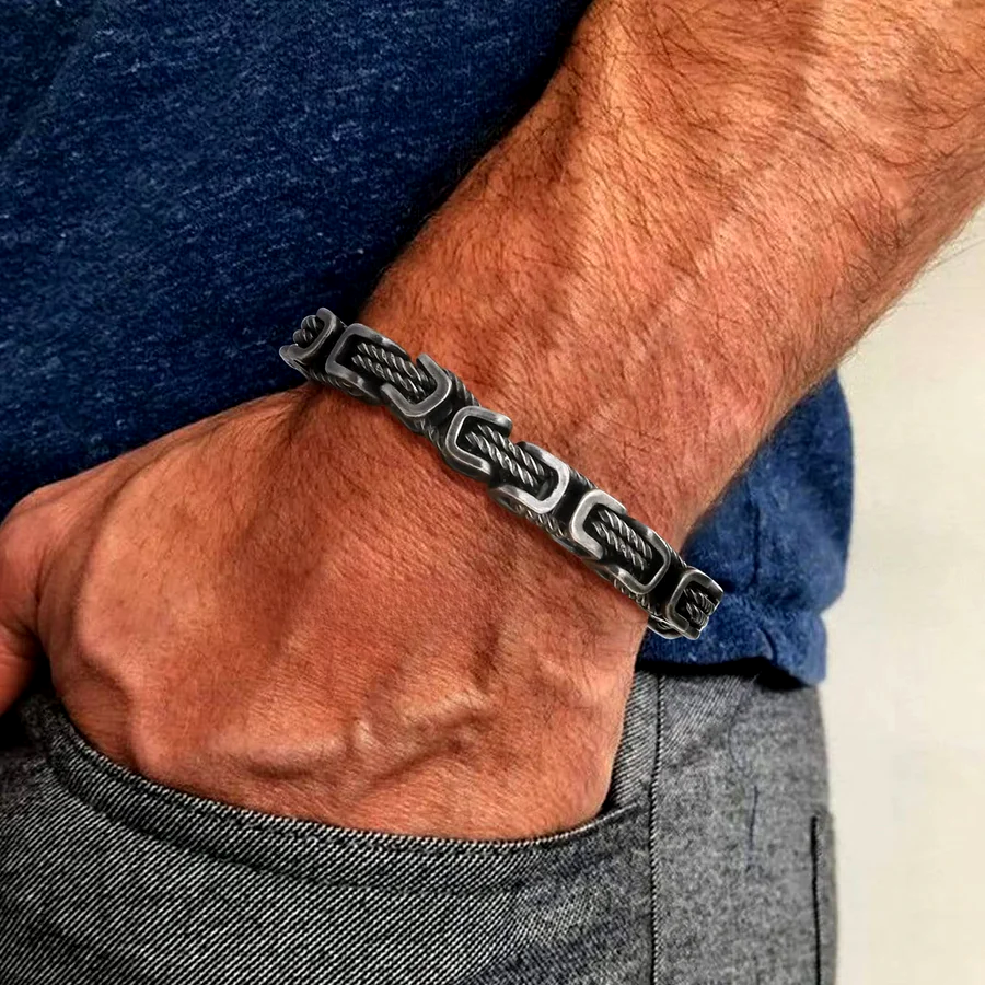 Titan Forged Chain Cuff