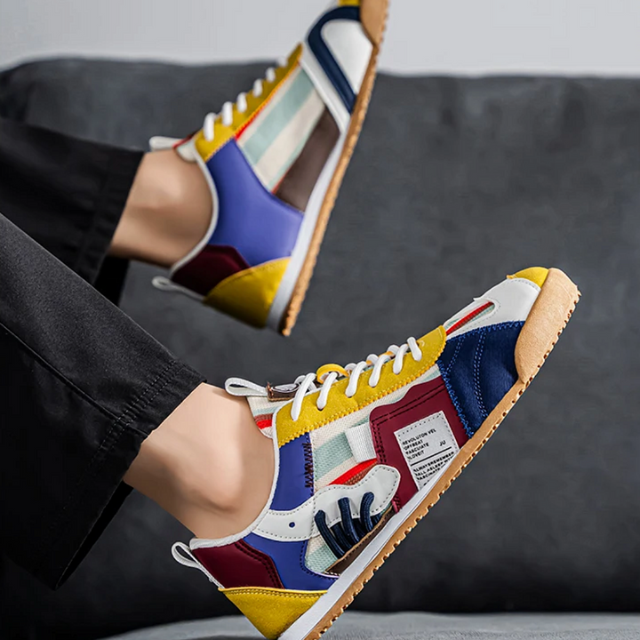 Brooks Sneaker